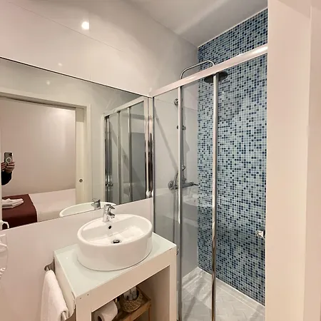 Mystay Centro Порту